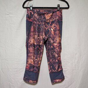 Calia Women's Patterned Capri Length Leggings Blue Mesh Pockets‎ Size Medium